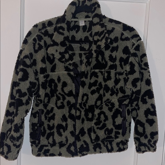 Leopard Print Fleece Jacket - Picture 1 of 3